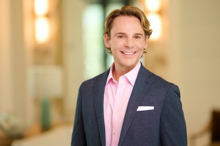 Professional headshot 31 — SRQ Headshots