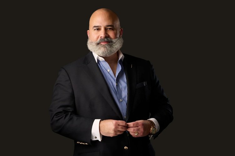 Professional headshot 12 — SRQ Headshots